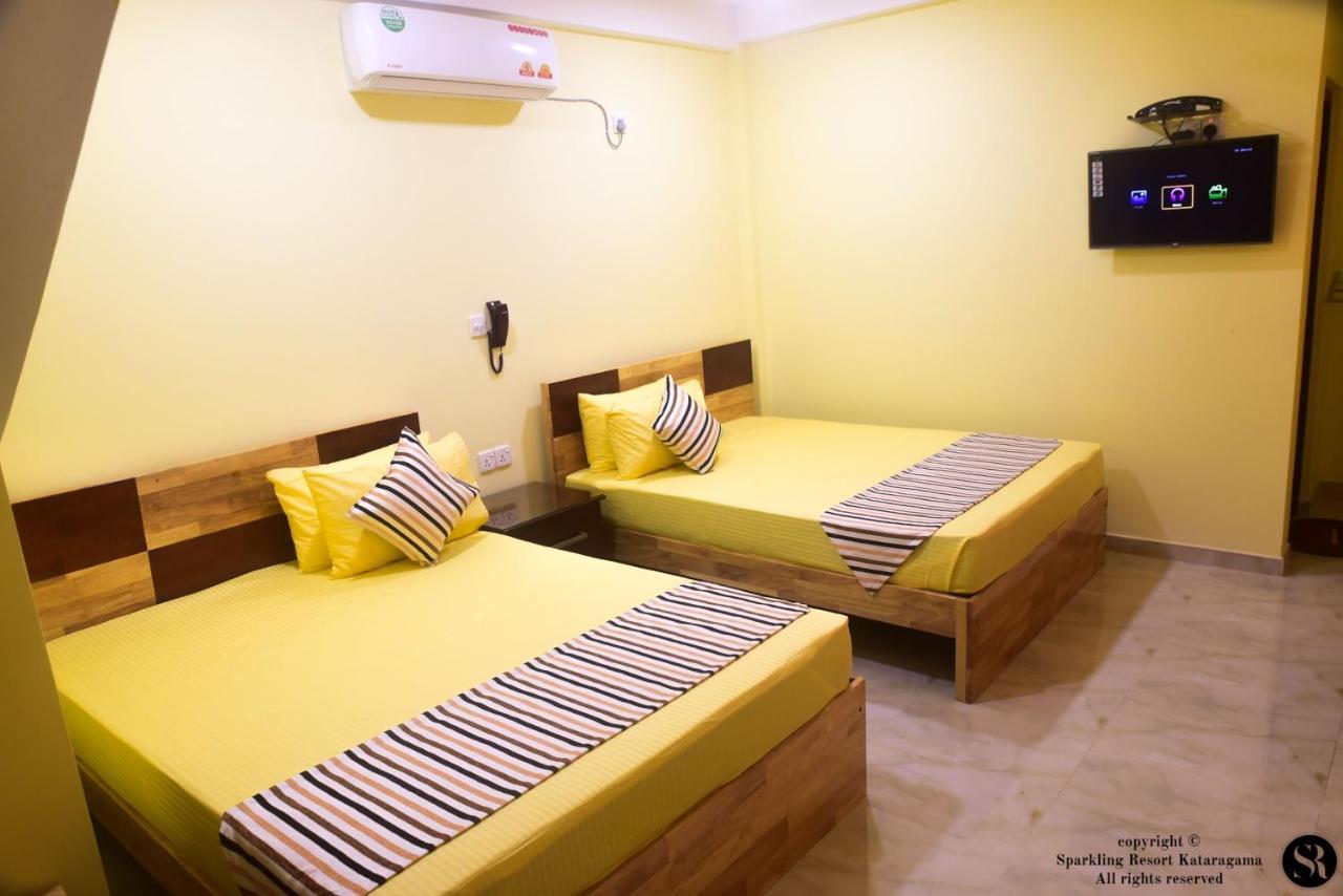 Sparkling Resort Катарагама Екстериор снимка